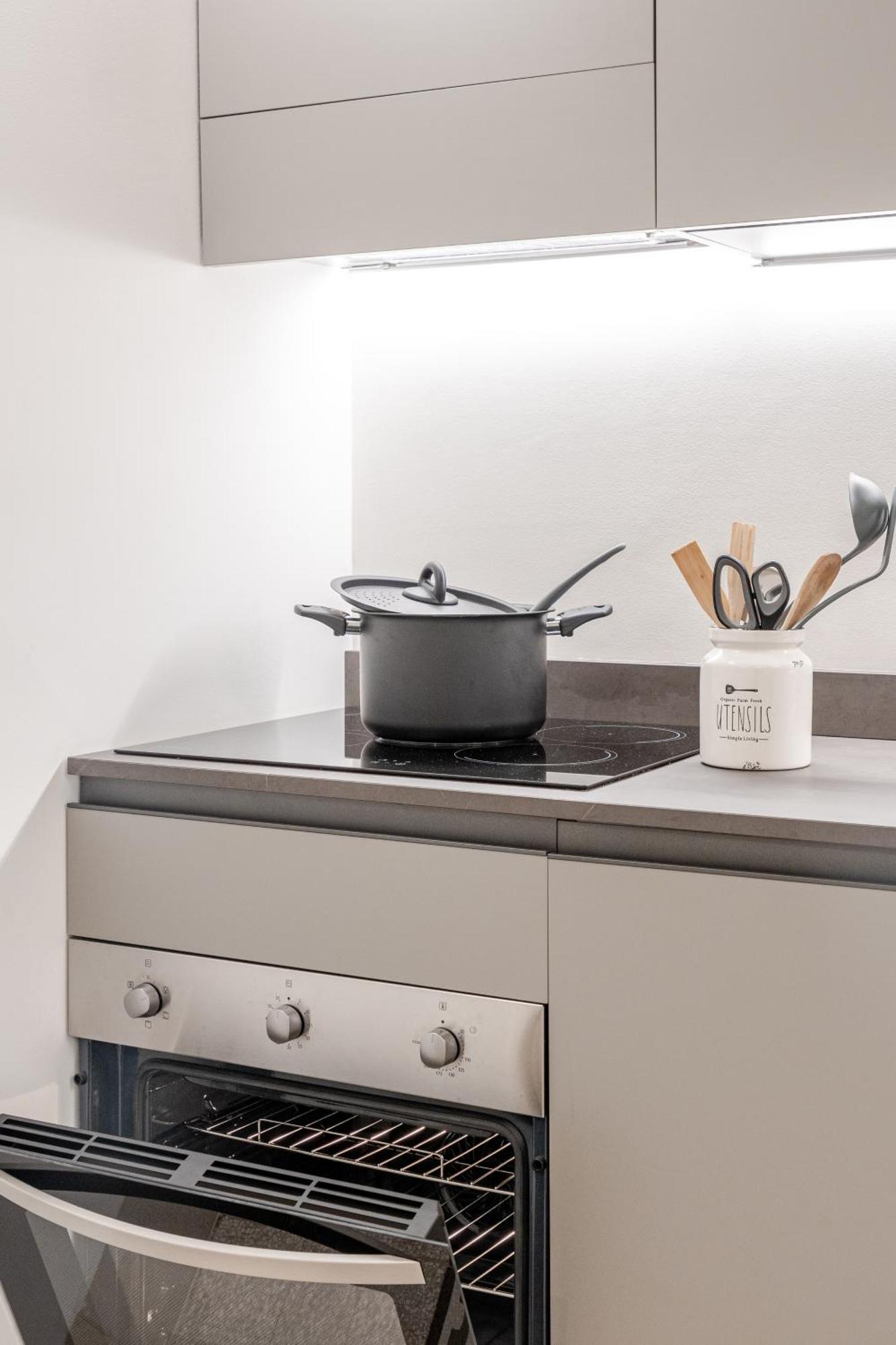 Zahir Suite Apartment Palermo Esterno foto